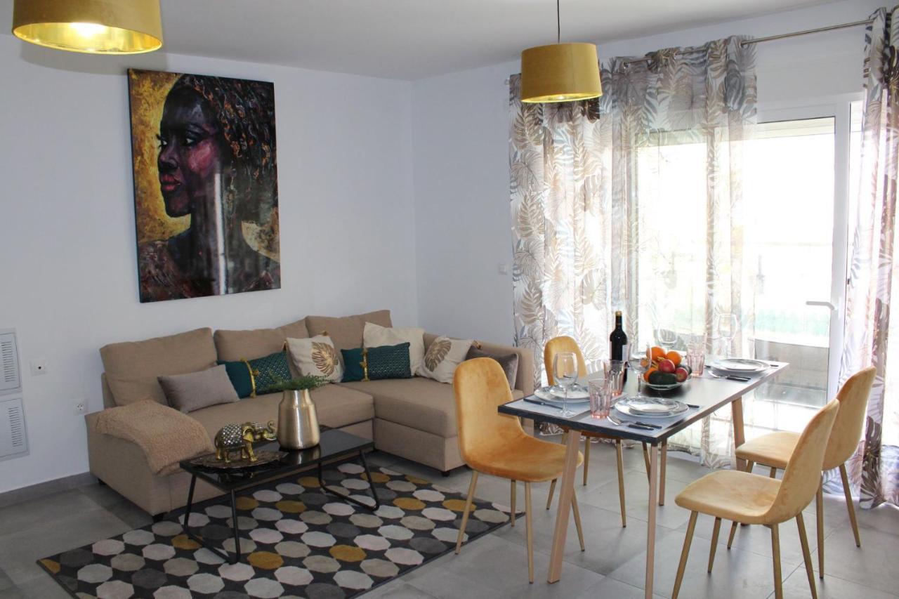 Los Boliches Holidays Suites Fuengirola Eksteriør bilde