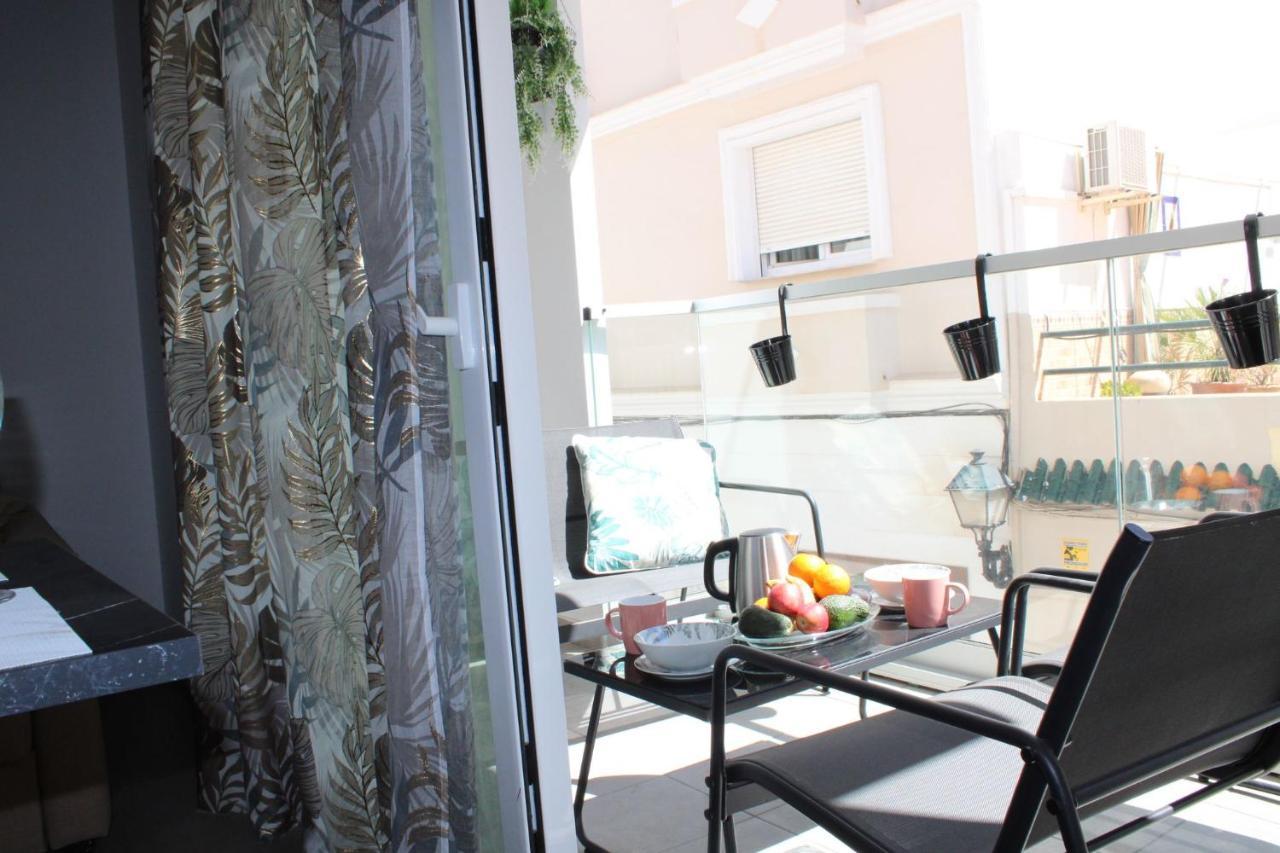 Los Boliches Holidays Suites Fuengirola Eksteriør bilde