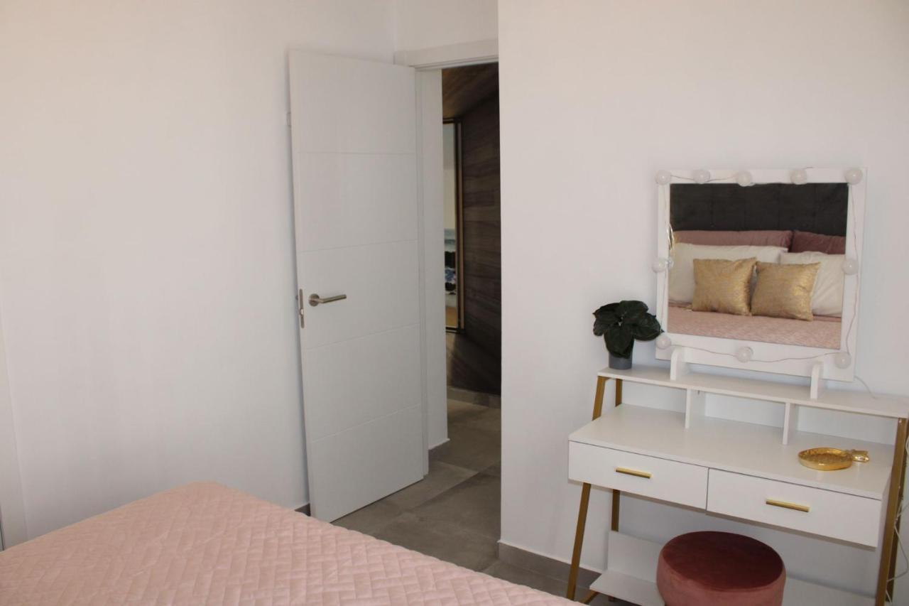 Los Boliches Holidays Suites Fuengirola Eksteriør bilde